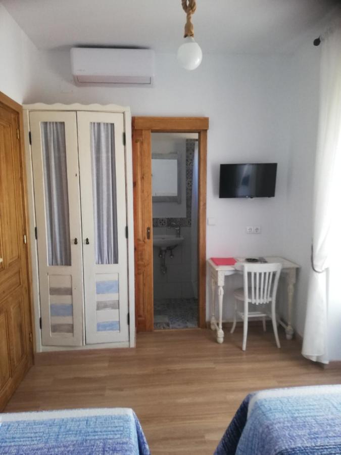 Hostal El Lugar De La Mancha Argamasilla de Alba Eksteriør billede