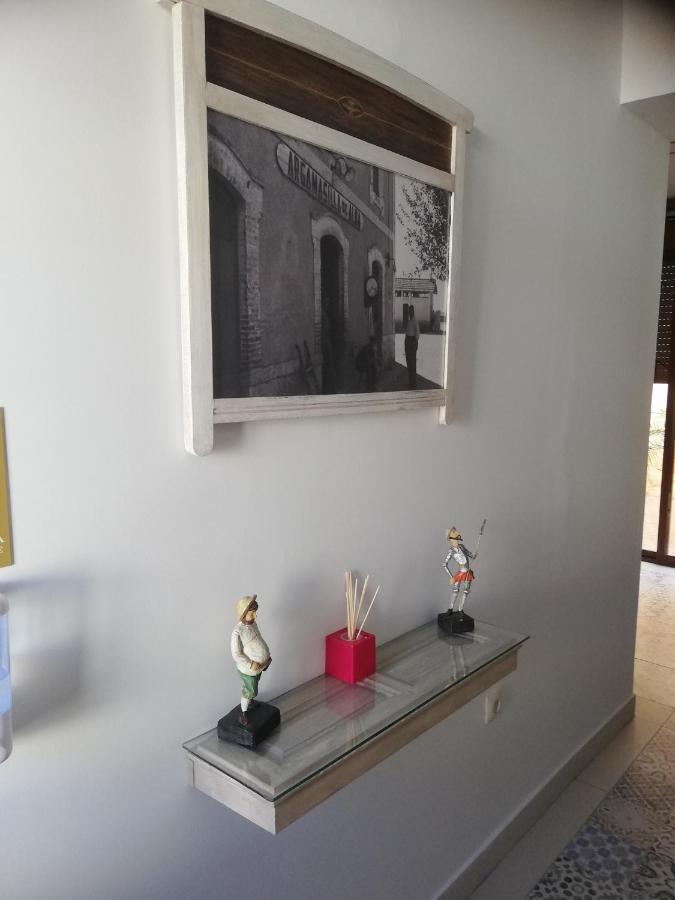 Hostal El Lugar De La Mancha Argamasilla de Alba Eksteriør billede